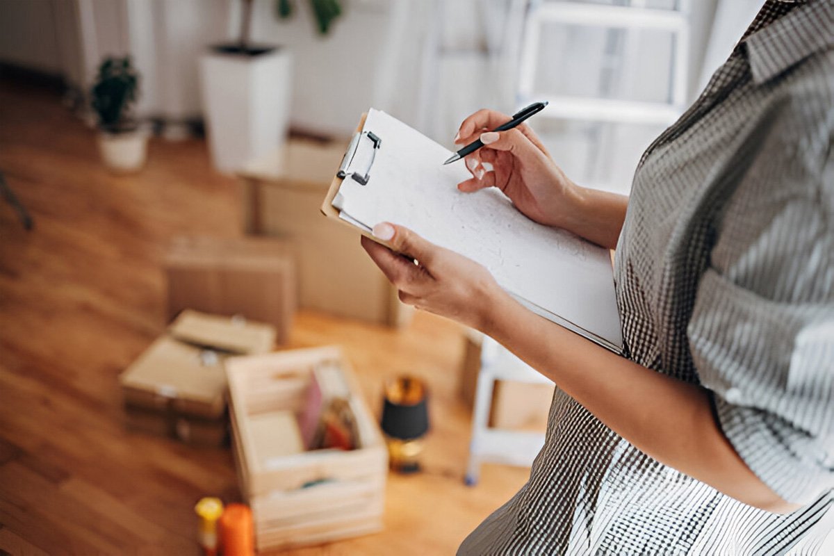 Move-Out Cleaning Checklist Preparation Move-out cleaning checklist preparation before final apartment inspection